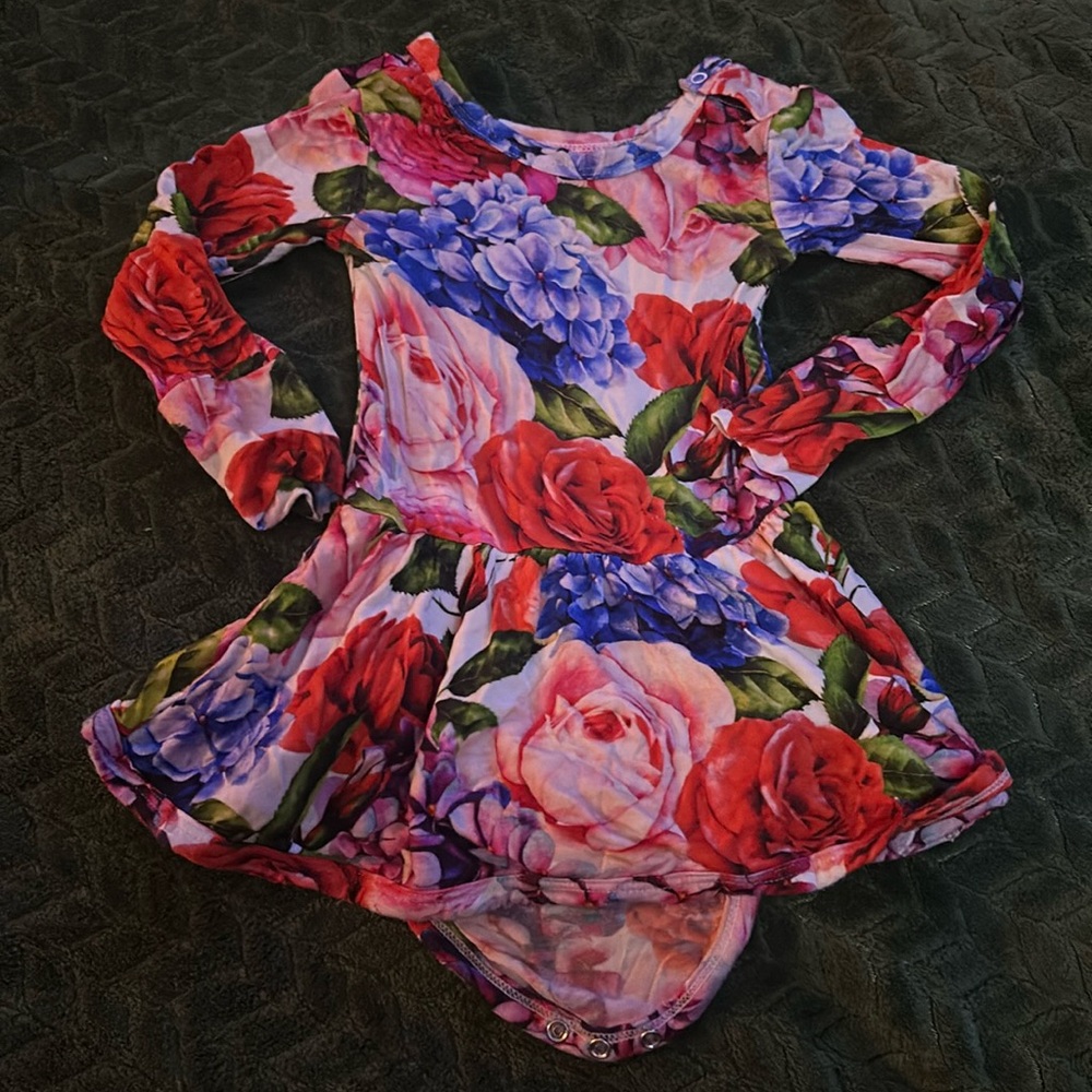 Bamboo viscose floral onesie, long sleeve, skirt, size 6-12 months